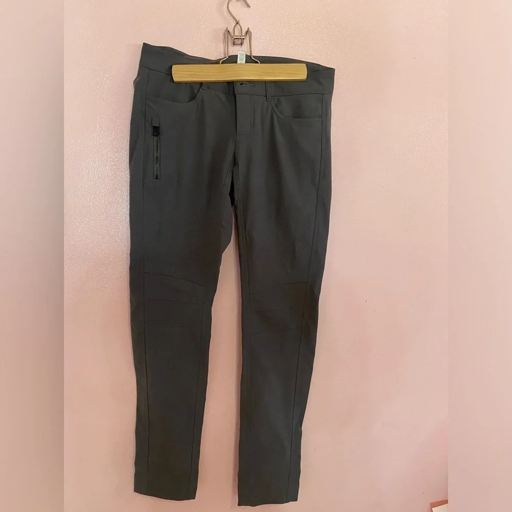 Lululemon pants